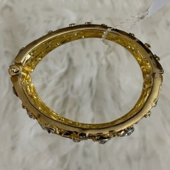 Rhinestone Crystal Hinge Cuff Bracelet - Picture 4 of 7